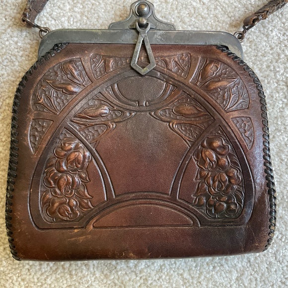 Vintage Hand Tooled Leather Metal Purse Early 1900s Antique - Picture 4 of 13